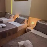 Grand Gjyshi Hotel Qerek