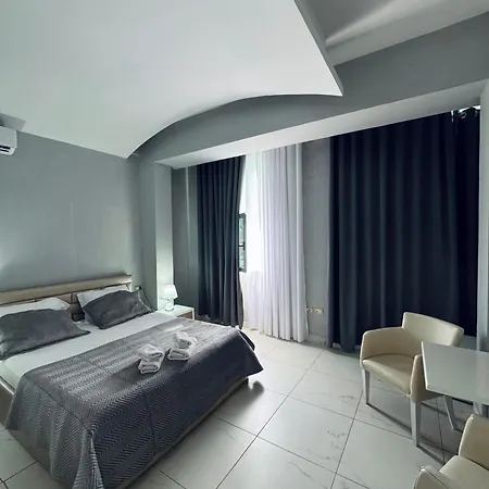 Ξενοδοχείο Grand Gjyshi Qerrexhias