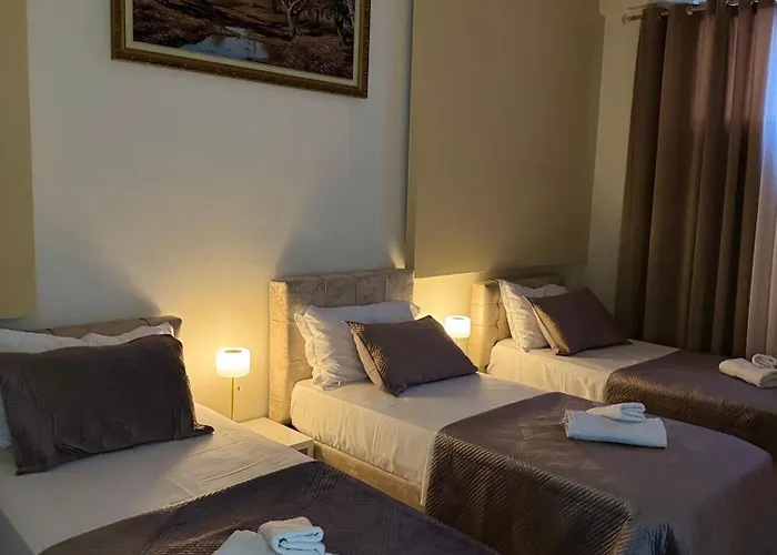 Grand Gjyshi 3* Qerrexhias