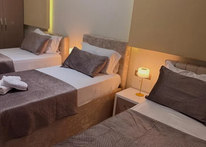 Grand Gjyshi Hotel Qerrexhias