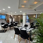 Grand Gjyshi Hotel 3*