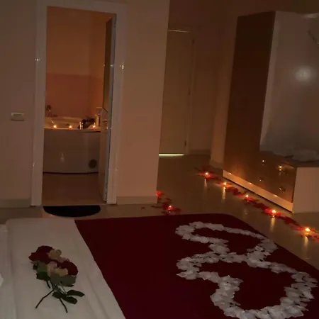 Grand Gjyshi Hotel 3*