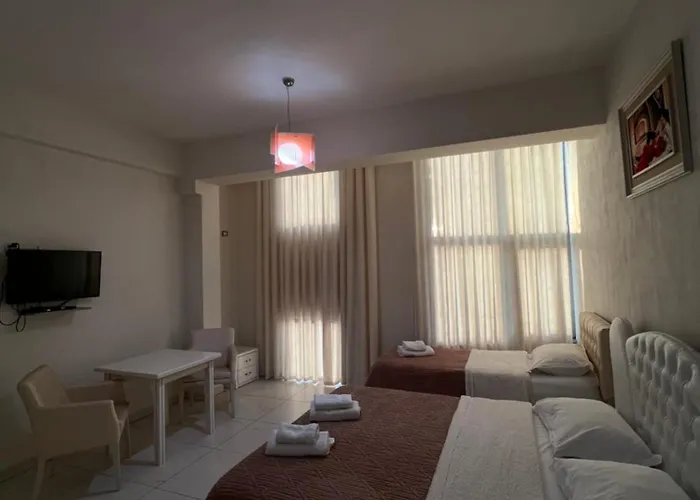 Grand Gjyshi Hotel Qerrexhias