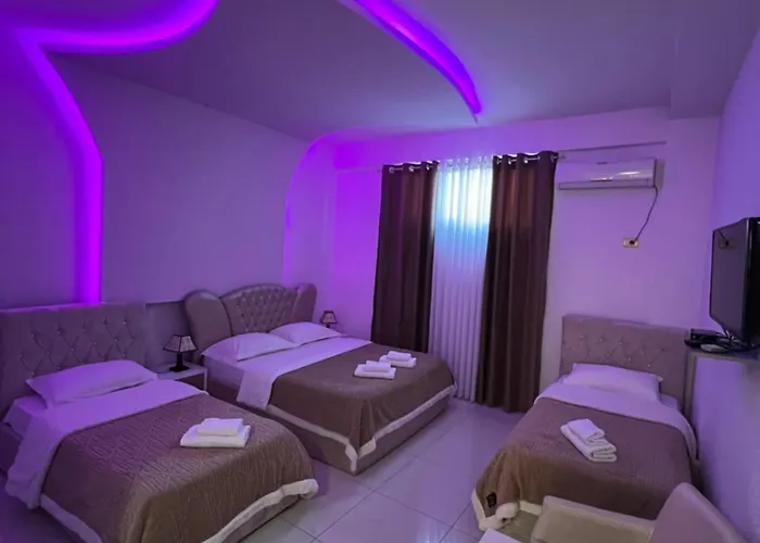 Hotel Grand Gjyshi 3*